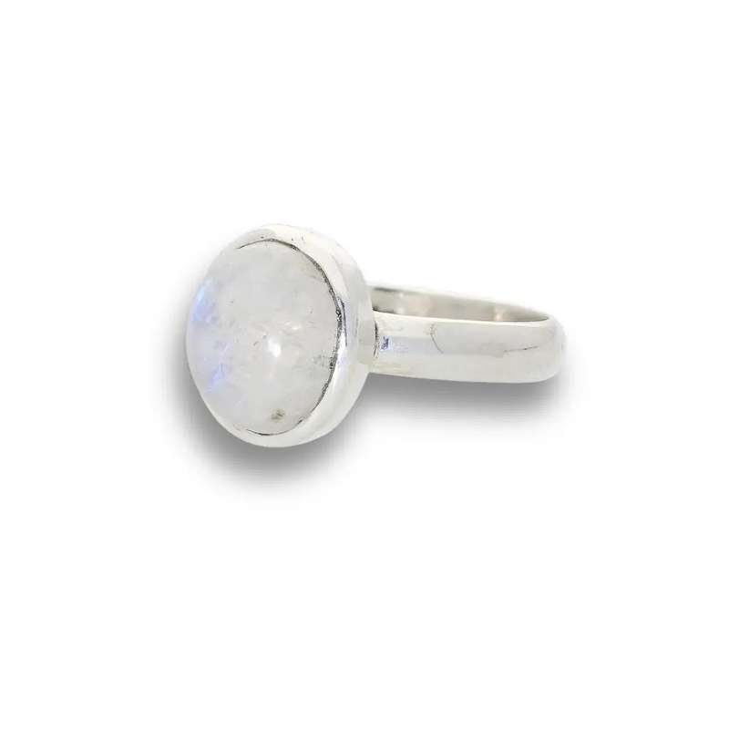 Moonstone Magic: Serene Glow Oval Ring