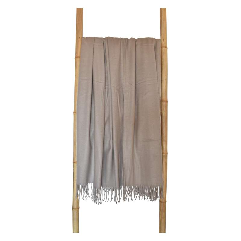 Cobblestone Melody Throw