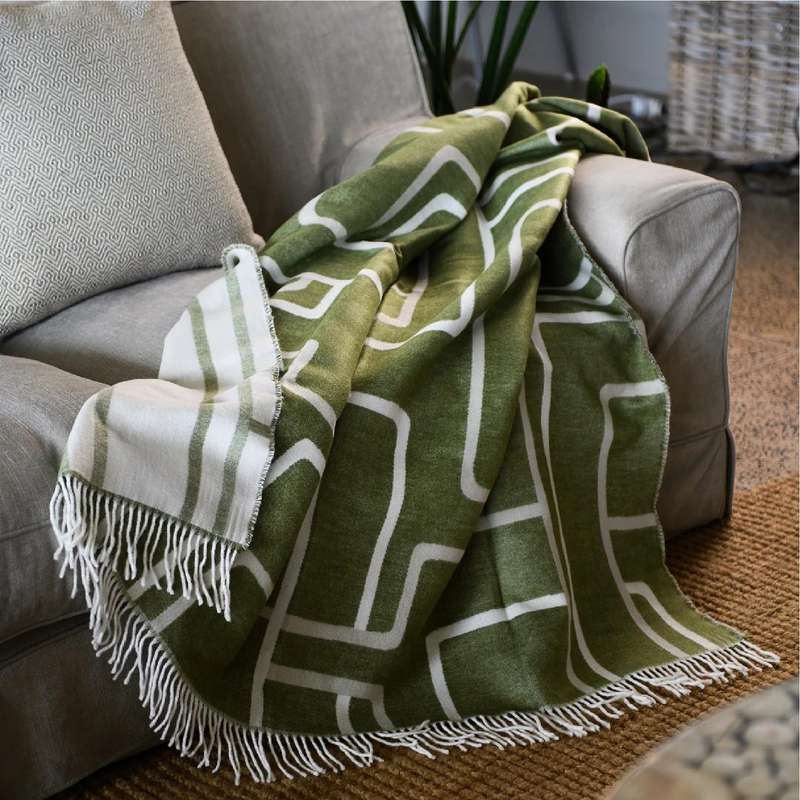 Thula Thula Hunter/Oyster Grey Line Throw