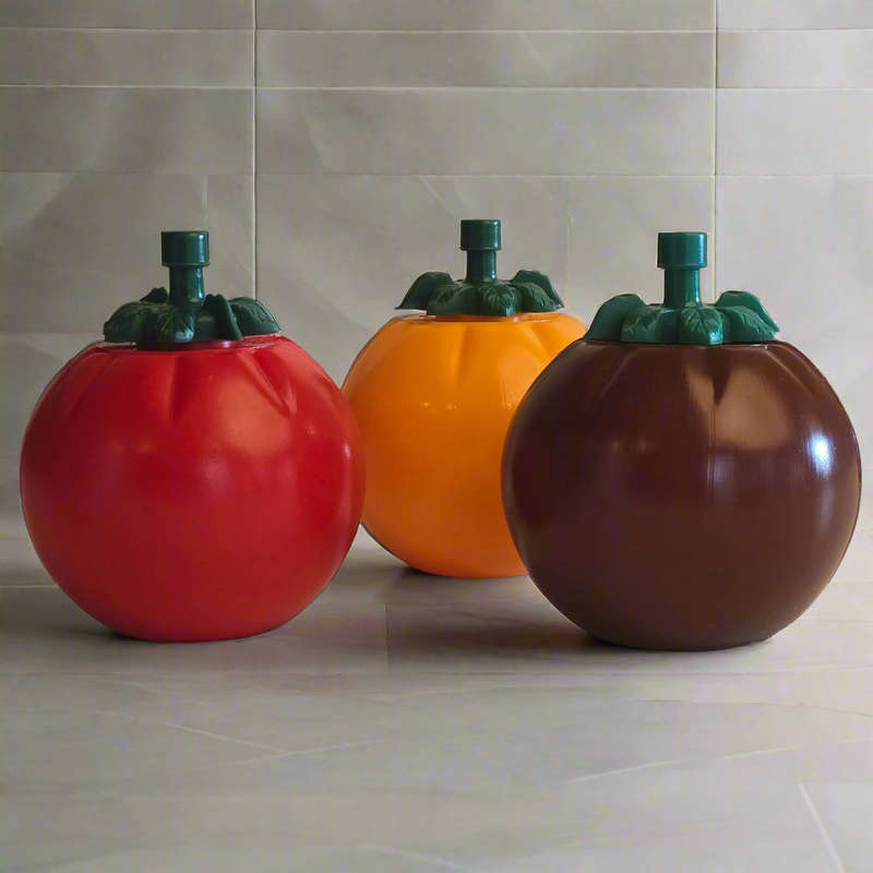 Tomato Condiment Squeezer