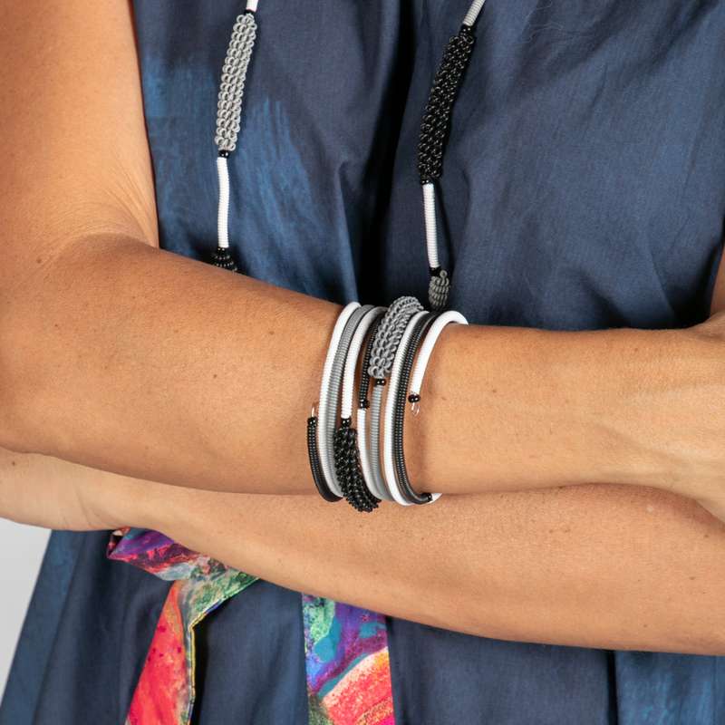 Women's Aloe Scoobie Bracelet