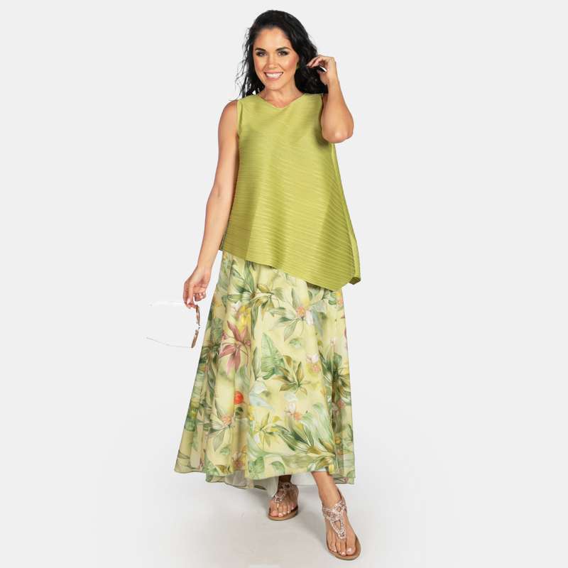 Woman's Raku Sleeveless Asymmetrical Hem Top