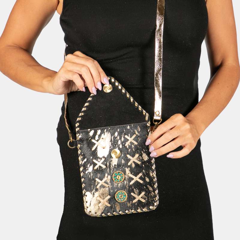 Ladies' Criss Cross Pouch