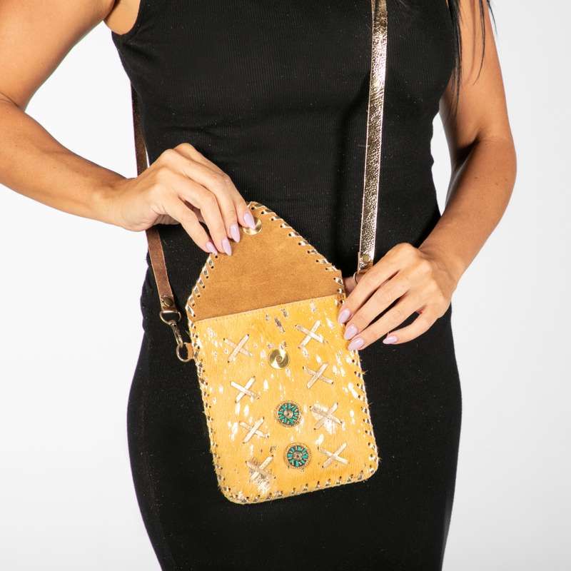 Ladies' Criss Cross Pouch