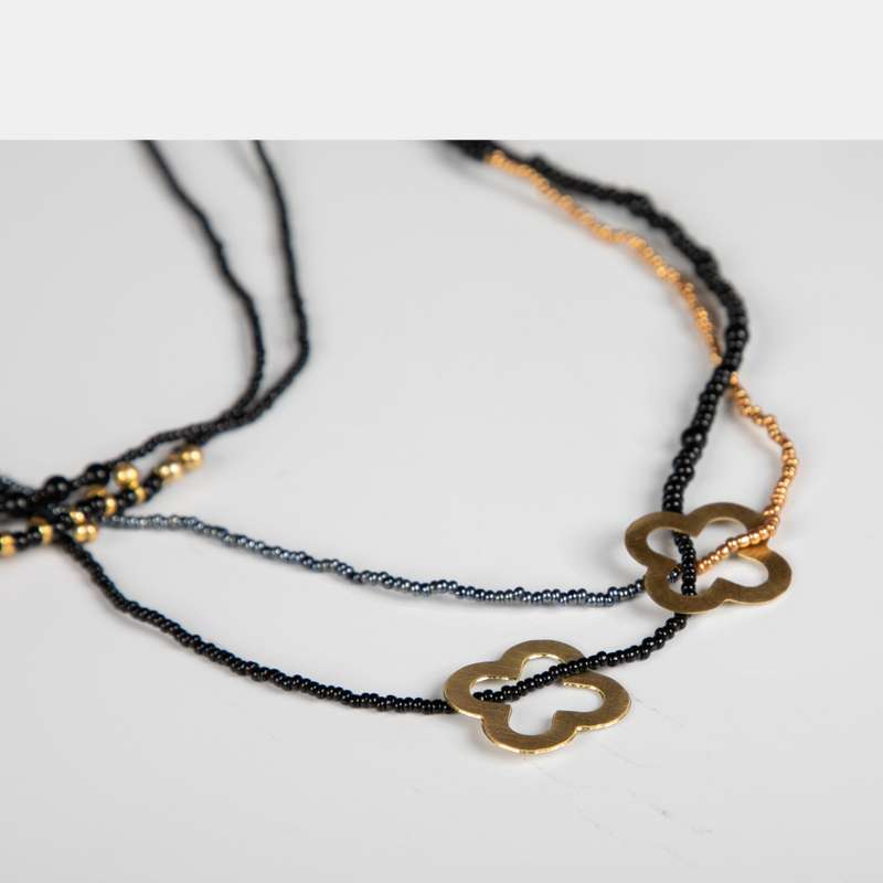 Ladies' Flower and Bead Necklace