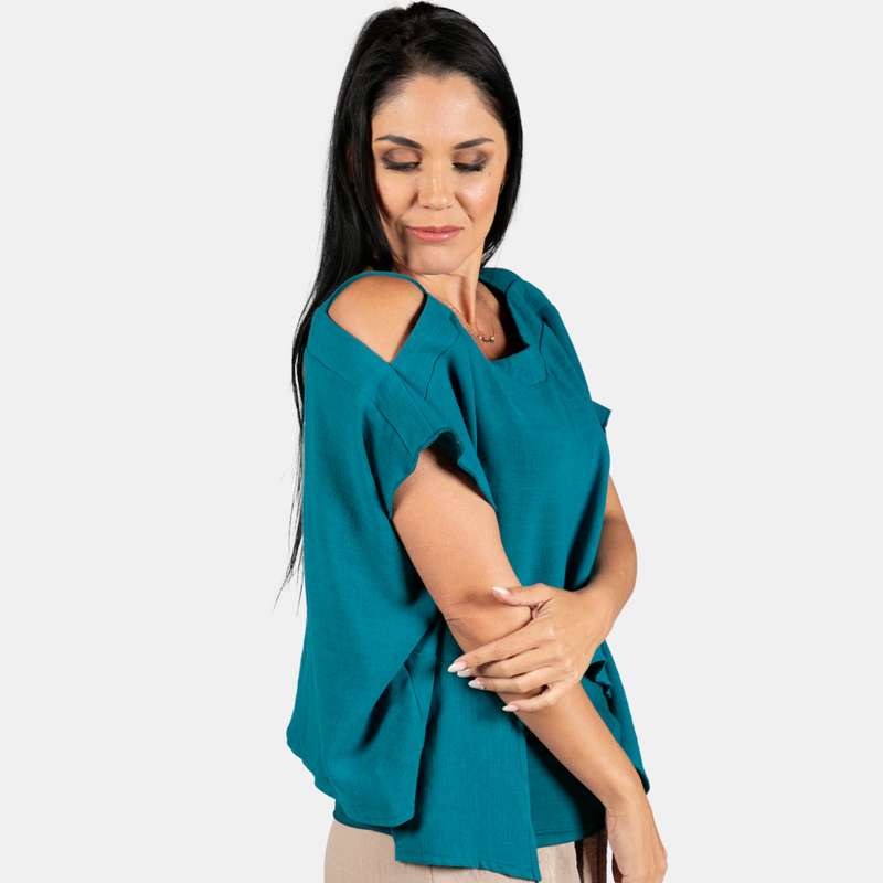 Woman's Boat Neck Conti Top