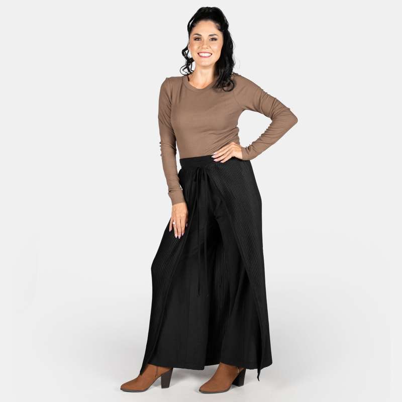 Ladies' Vine Pants & Pleated Skirt
