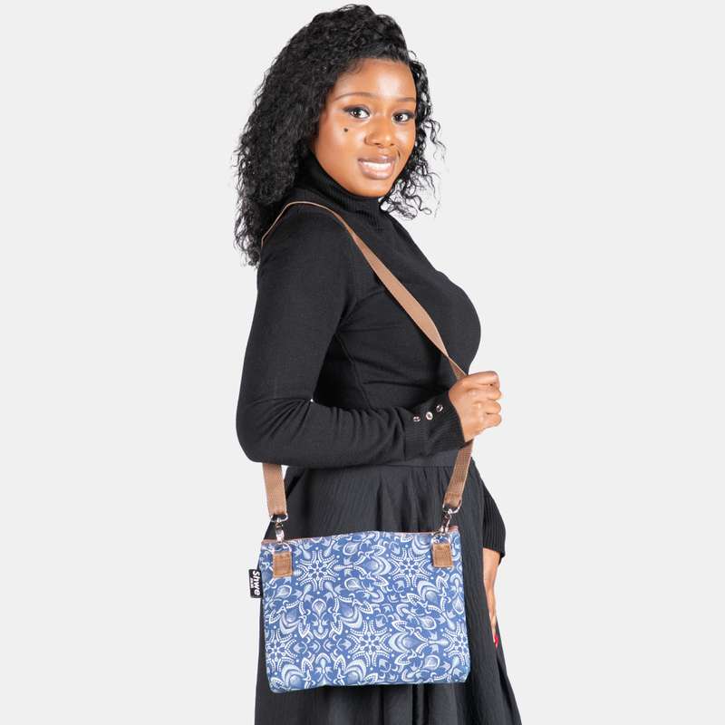 Shwe Crossbody Bag