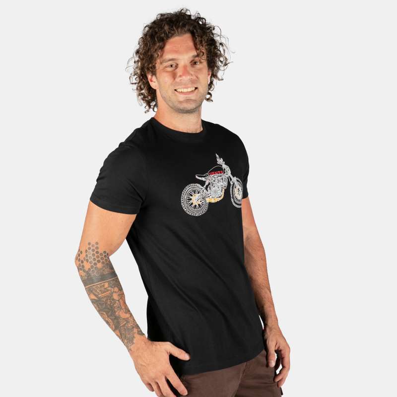 Men's Fine Line T-Shirt