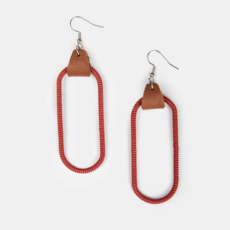 Women's Oval Wire Earrings