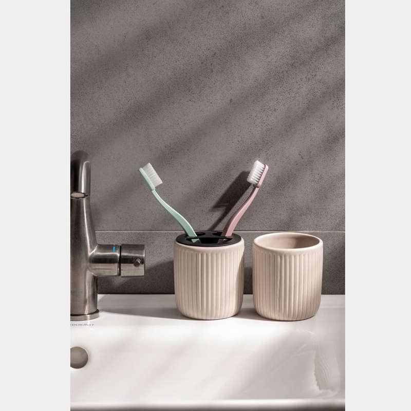 Neat Bathroom Set Grey