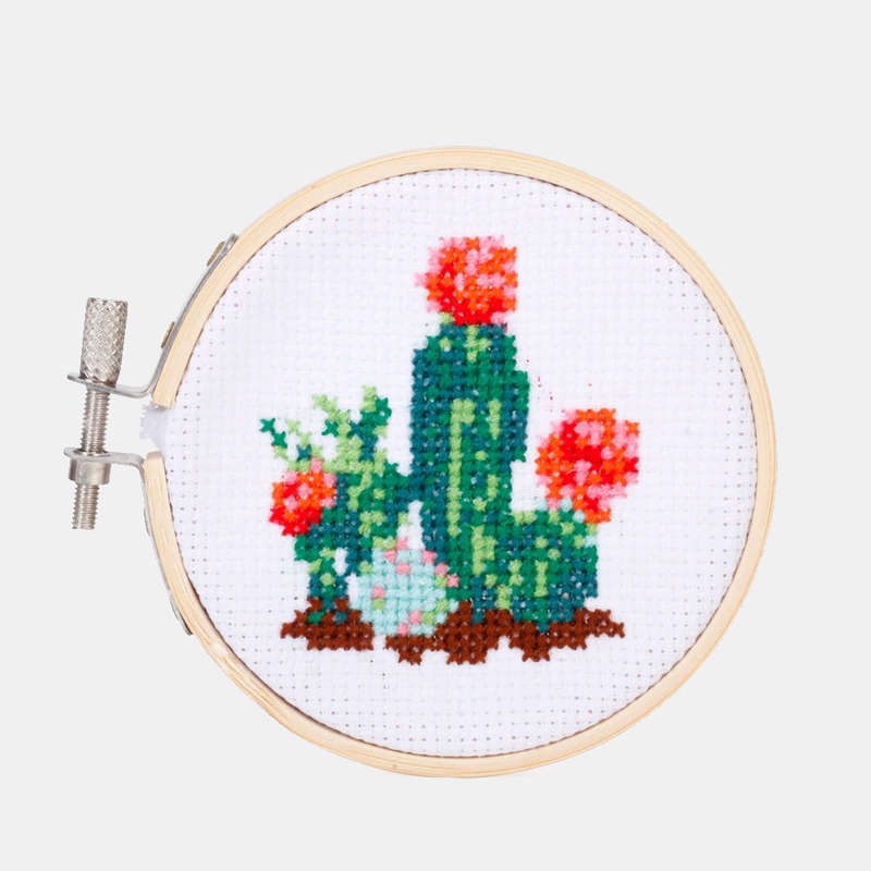 Cactus Mini Crosstitch Embroisery Kit Bamboo Hoop Frame