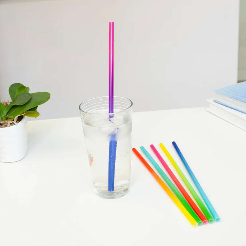 Pack Of 12 Reusable Plastic Gradient Straws