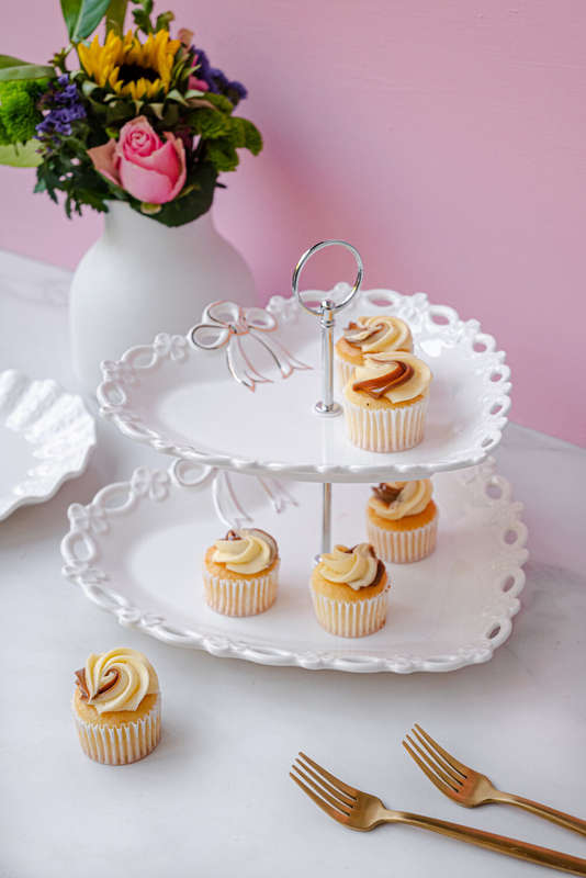 Lace Design Two-Tier Heart Shaped Server