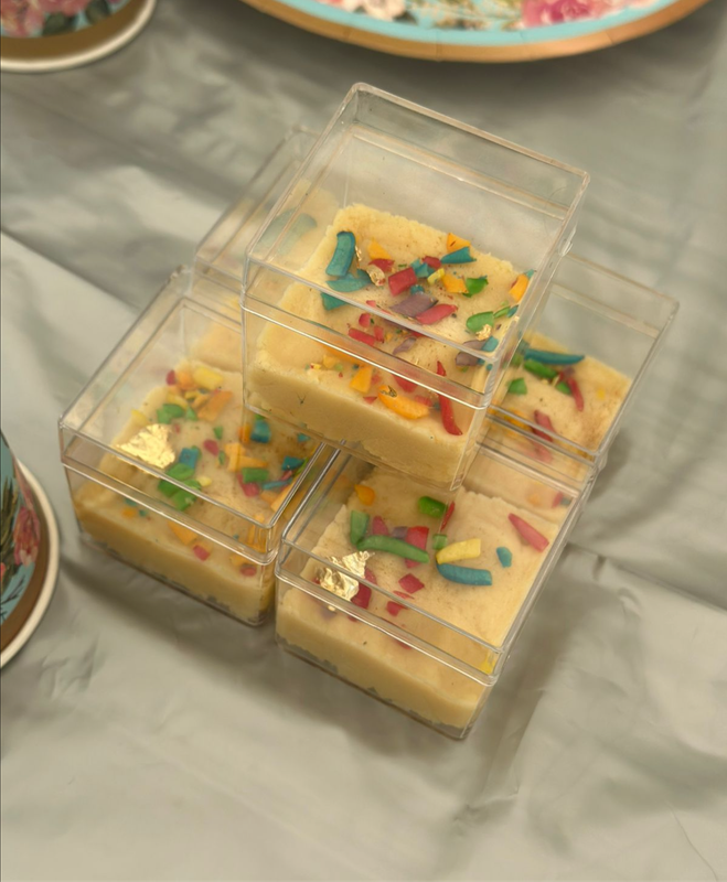 Small acrylic cubes(12)