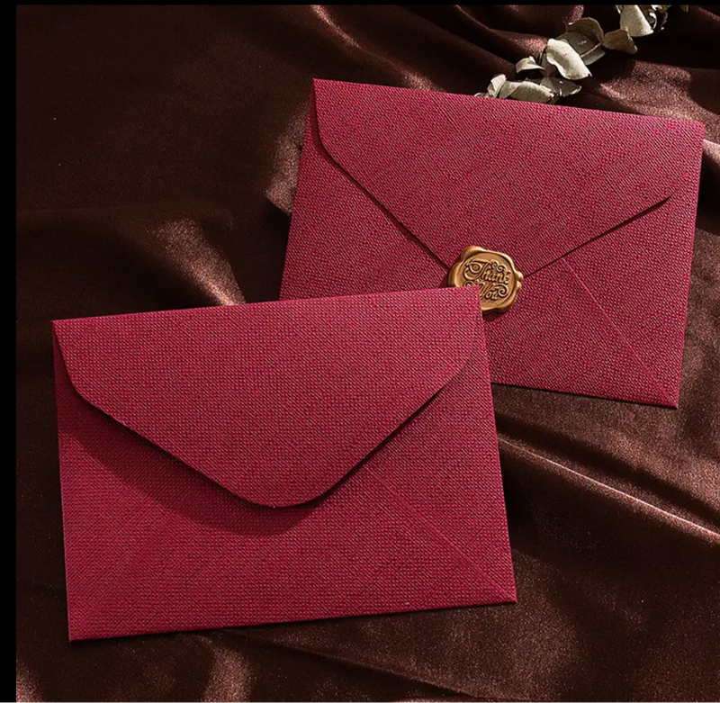 Linen textured White envelopes
