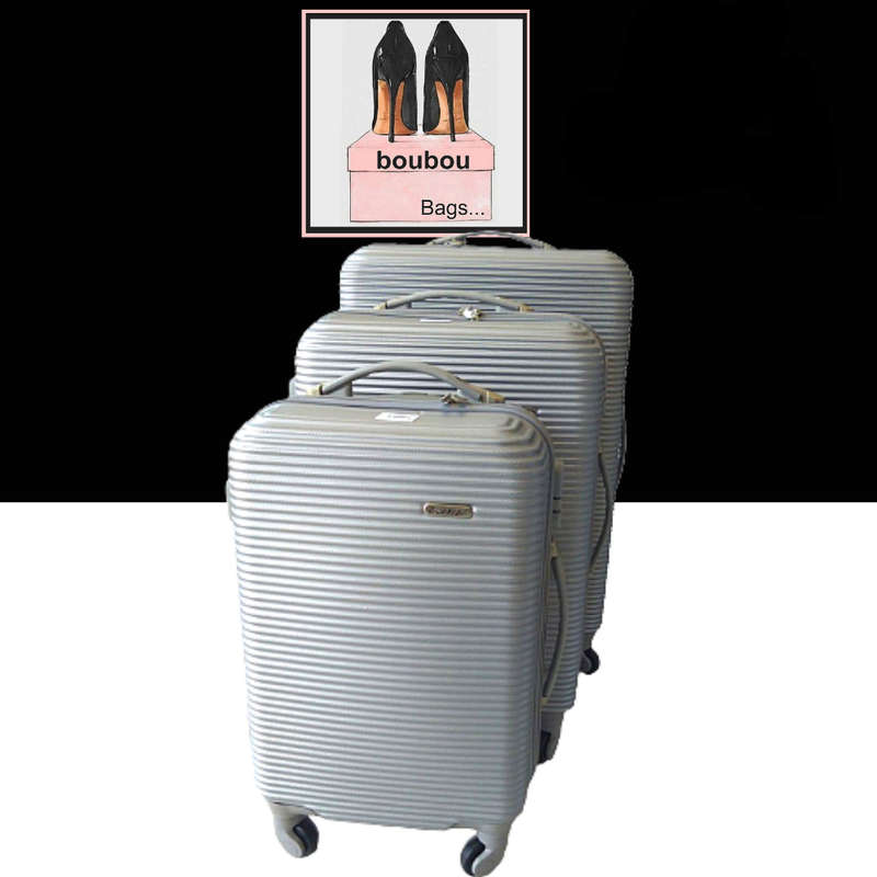 3 Piece Hard Outer Shell Luggage Set - Silver