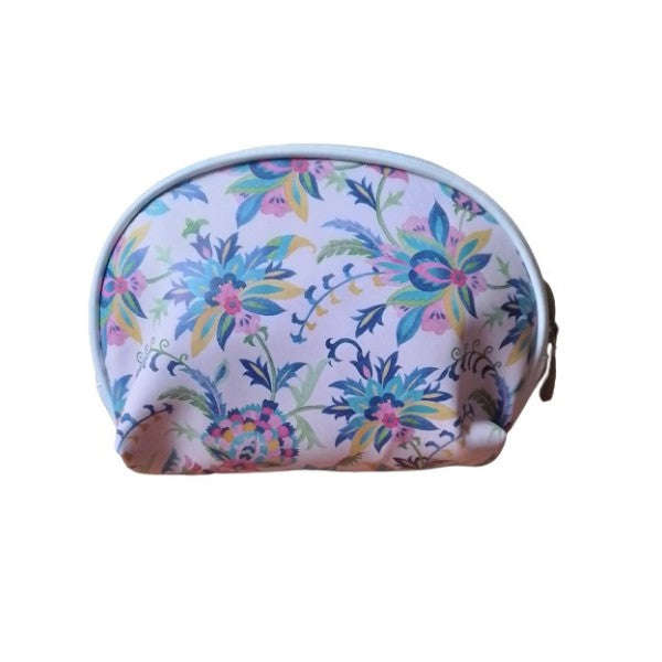 Cosmetic bag