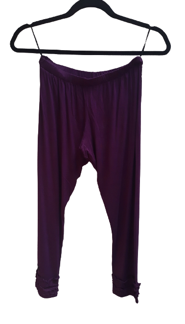 Purple leggings