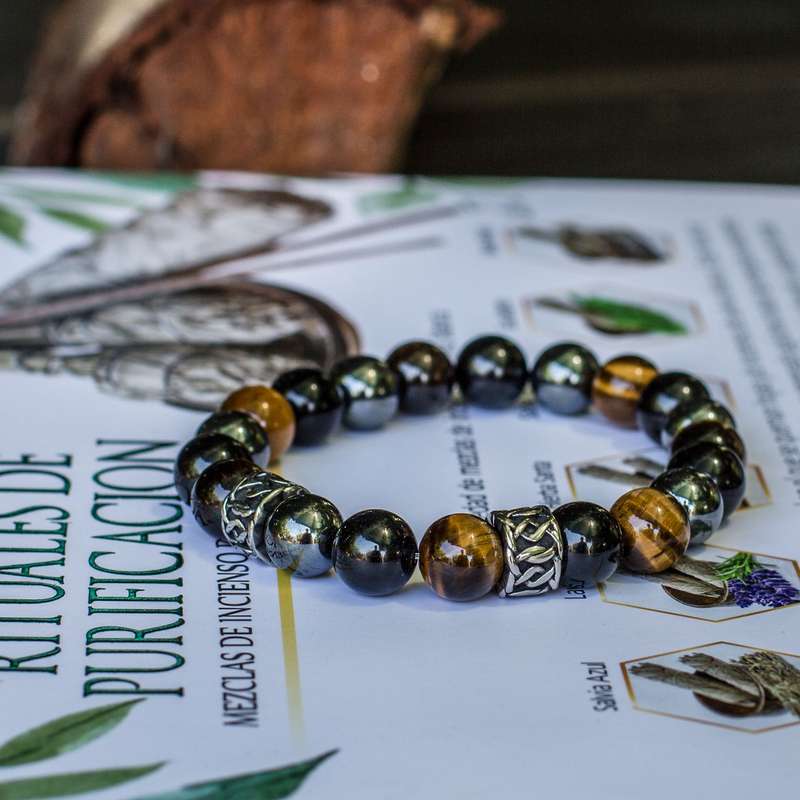 The Triple Protection Bracelet (10mm)