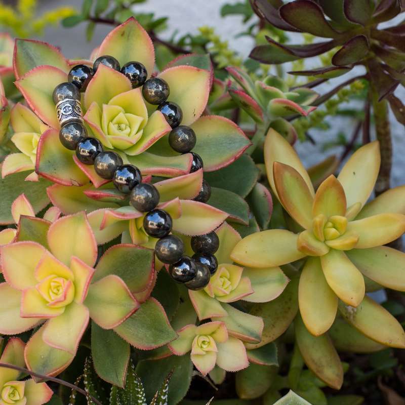 The Spark Bracelet (10mm)