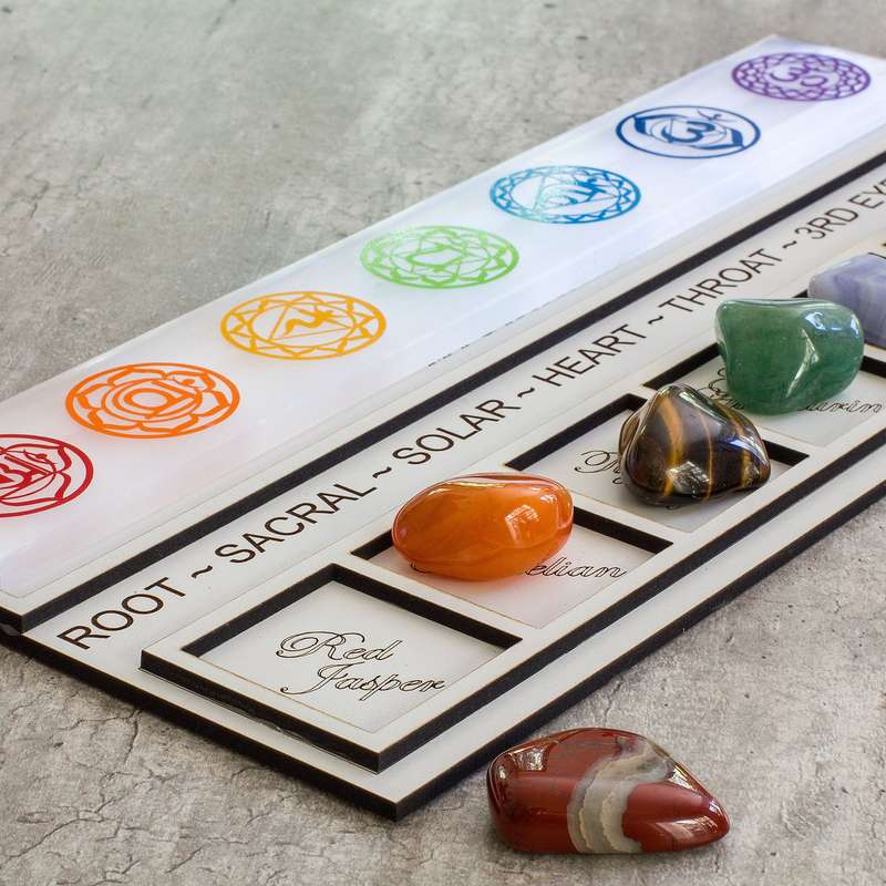 Selenite Charging Plate & Stones - 7 Chakra