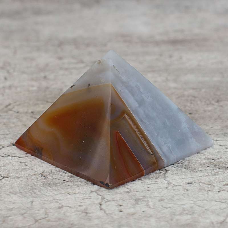 Agate Pyramid - Brown & White
