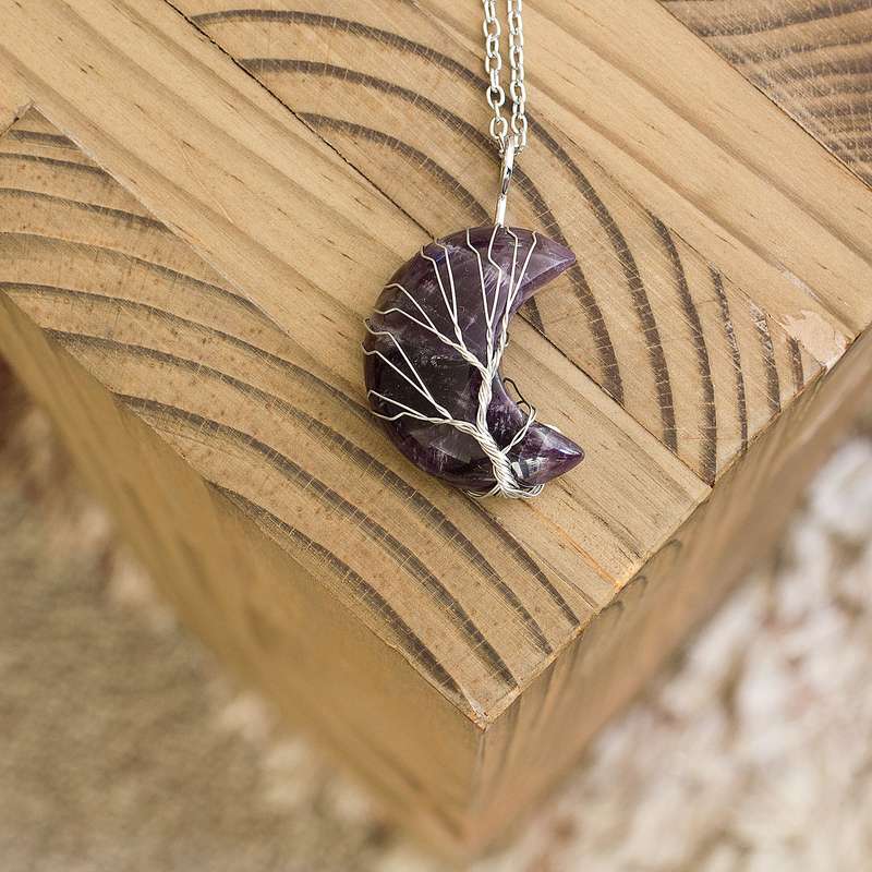 Moon / Crescent Necklace - Amethyst