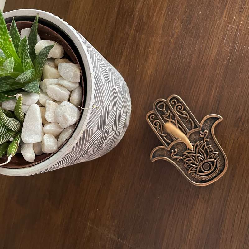 Hamsa Hand Metal Incense holder (Bronze)