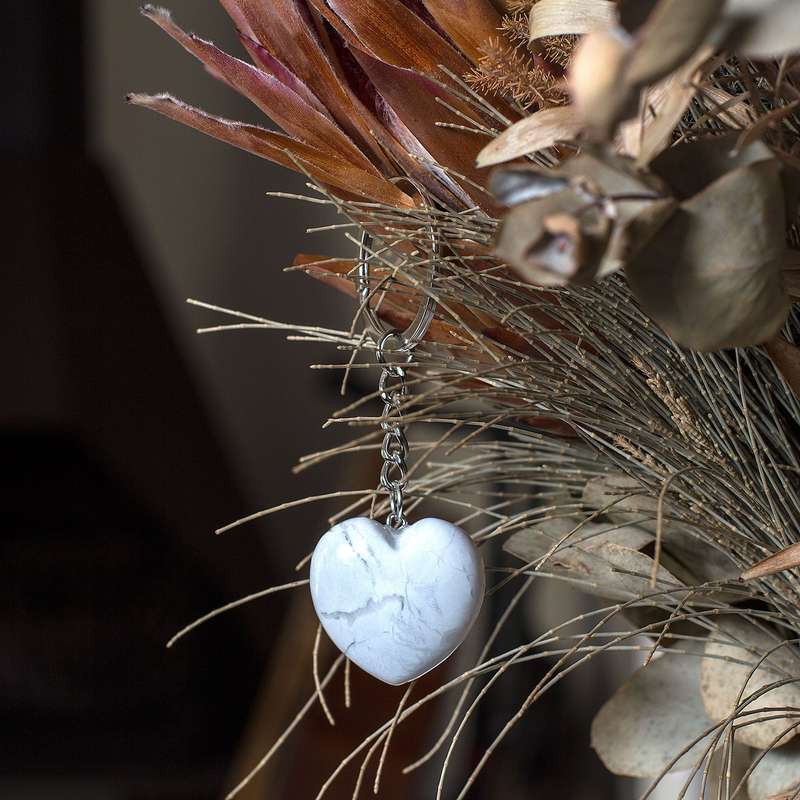 Heart Keyring - Howlite