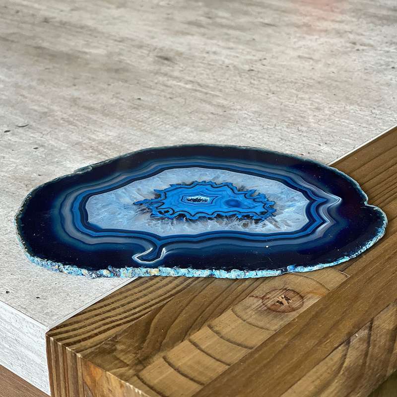 Agate Slice - Blue - Size 7 (16.5cm x 13cm)