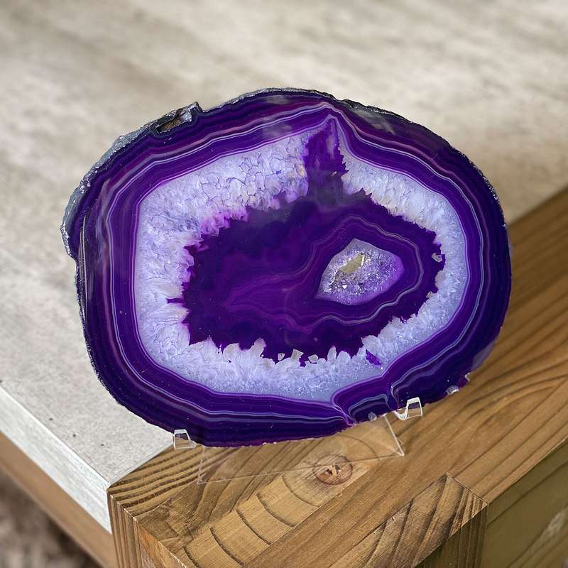 Agate Slice - Purple - Size 7 (17cm x 13cm)