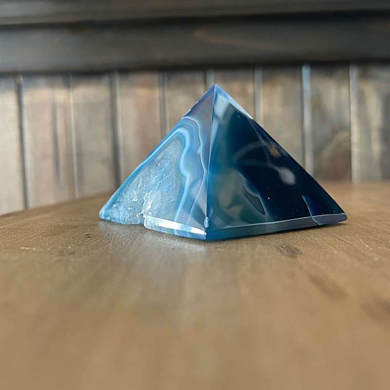 Agate Pyramid - Blue