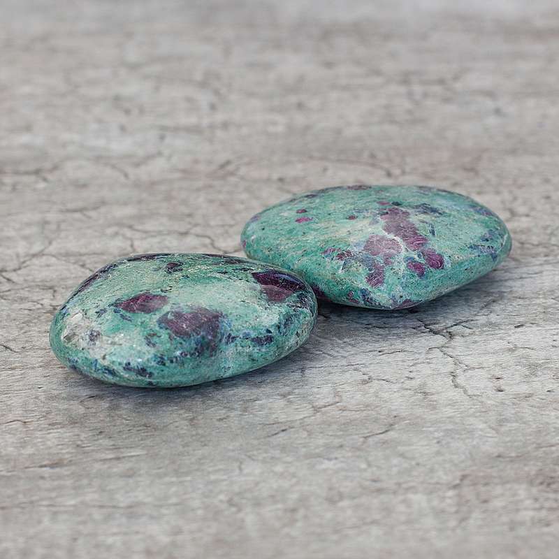 Ruby In Fuchsite Heart