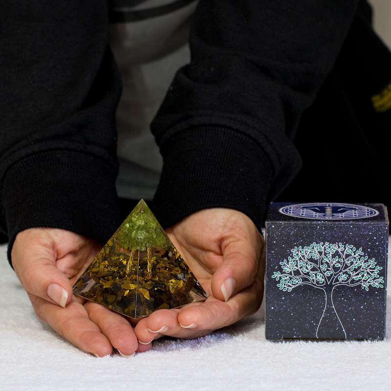 Orgonite Pyramid - Tiger's Eye