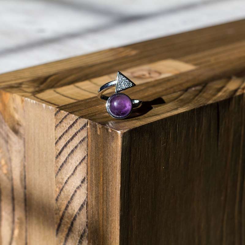 Triangle Adjustable Ring - Amethyst