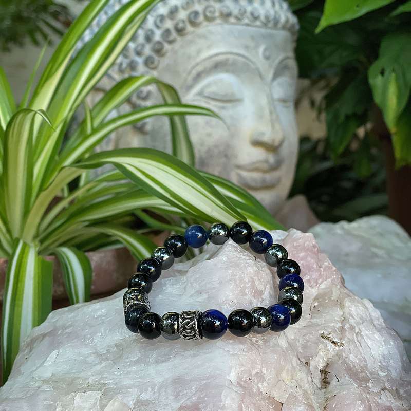 The Triple Protection Bracelet (10mm) Blue