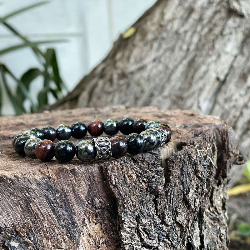 The Triple Protection Bracelet (10mm) Red