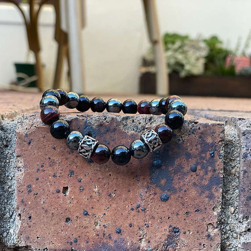 The Triple Protection Bracelet (10mm) Red