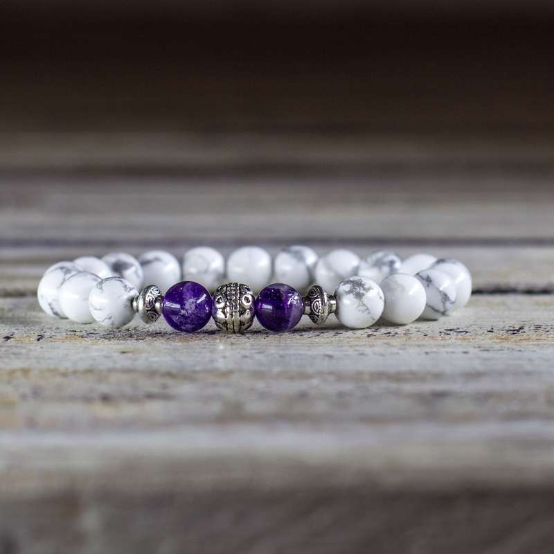Howlite Clarity Bracelet