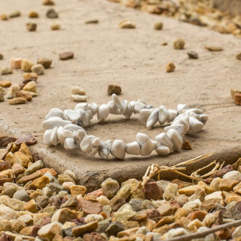 White Howlite Chip Bracelet