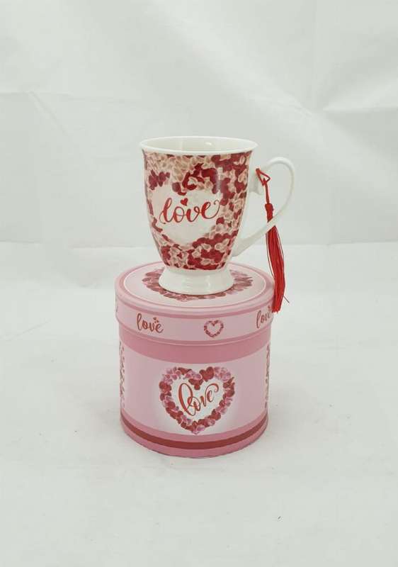 Love Mug in a Round Box