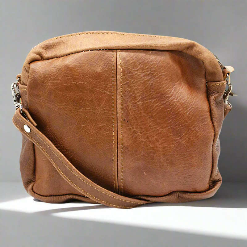 O' Kelly Leather Slingbag