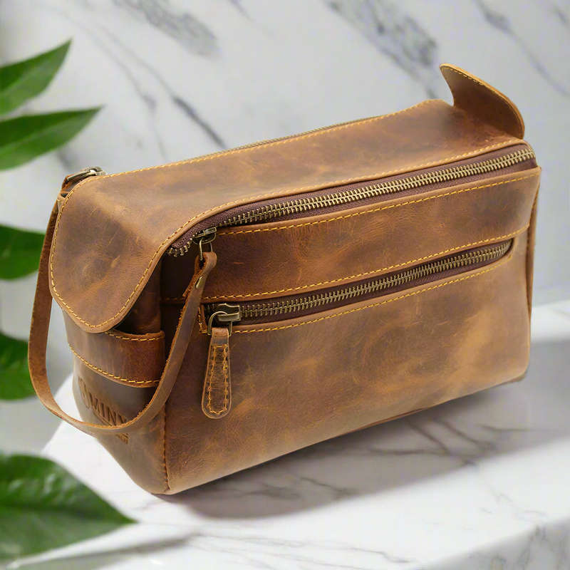 Toiletry Bag Buffalo Leather - Gift Set