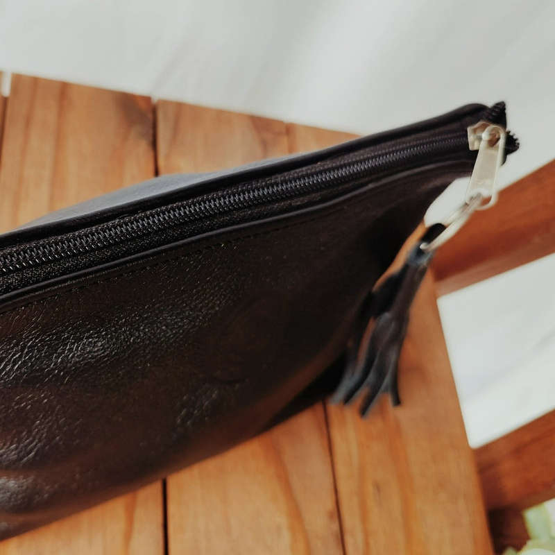 Cammy Leather Cosmetic Bag