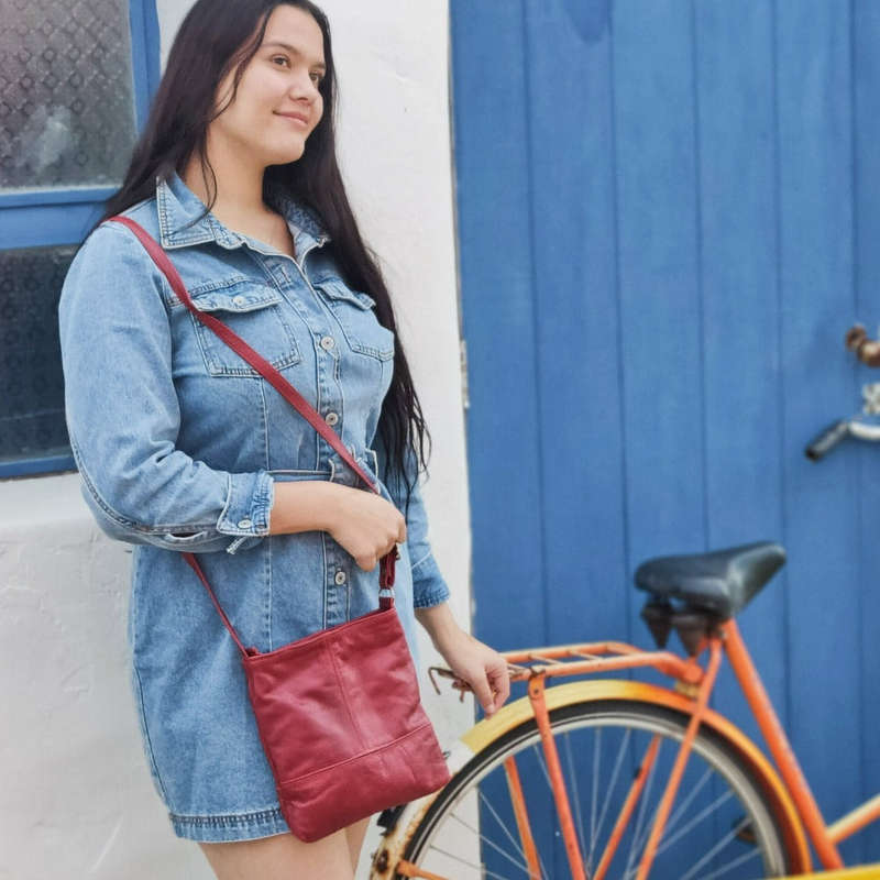 Get up and go Leather Bag