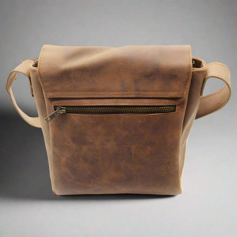 Casey Leather Slingbag