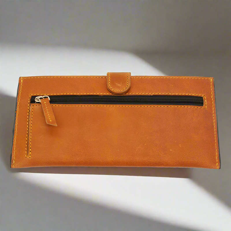 Sleek Tan Leather Ladies Wallet