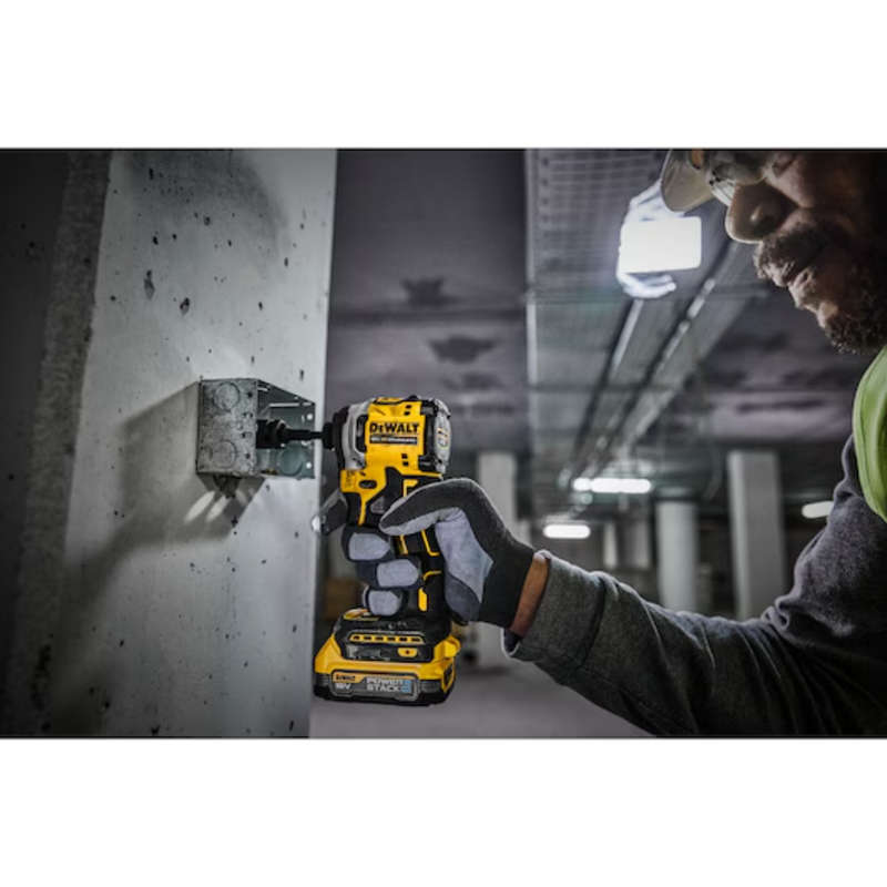 DeWalt Cordless Compact Impact Driver 18V XR Brushless Kit