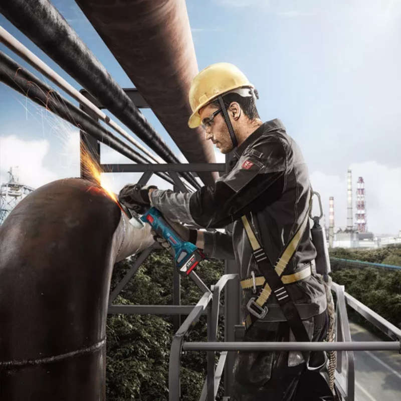 Bosch Cordless Angle Grinder 18V Brushless Kit